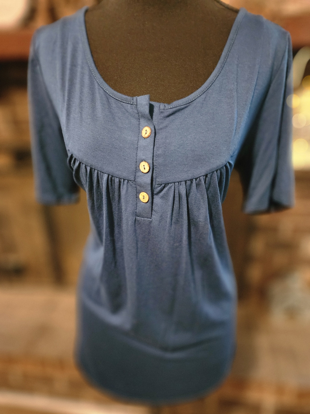 Women’s Navy Blue Button-Front Scoop Neck Top